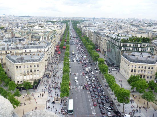Champs-Élysées